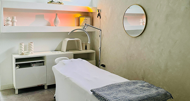 Cabina de tratamiento de Renew Skin en Carolina